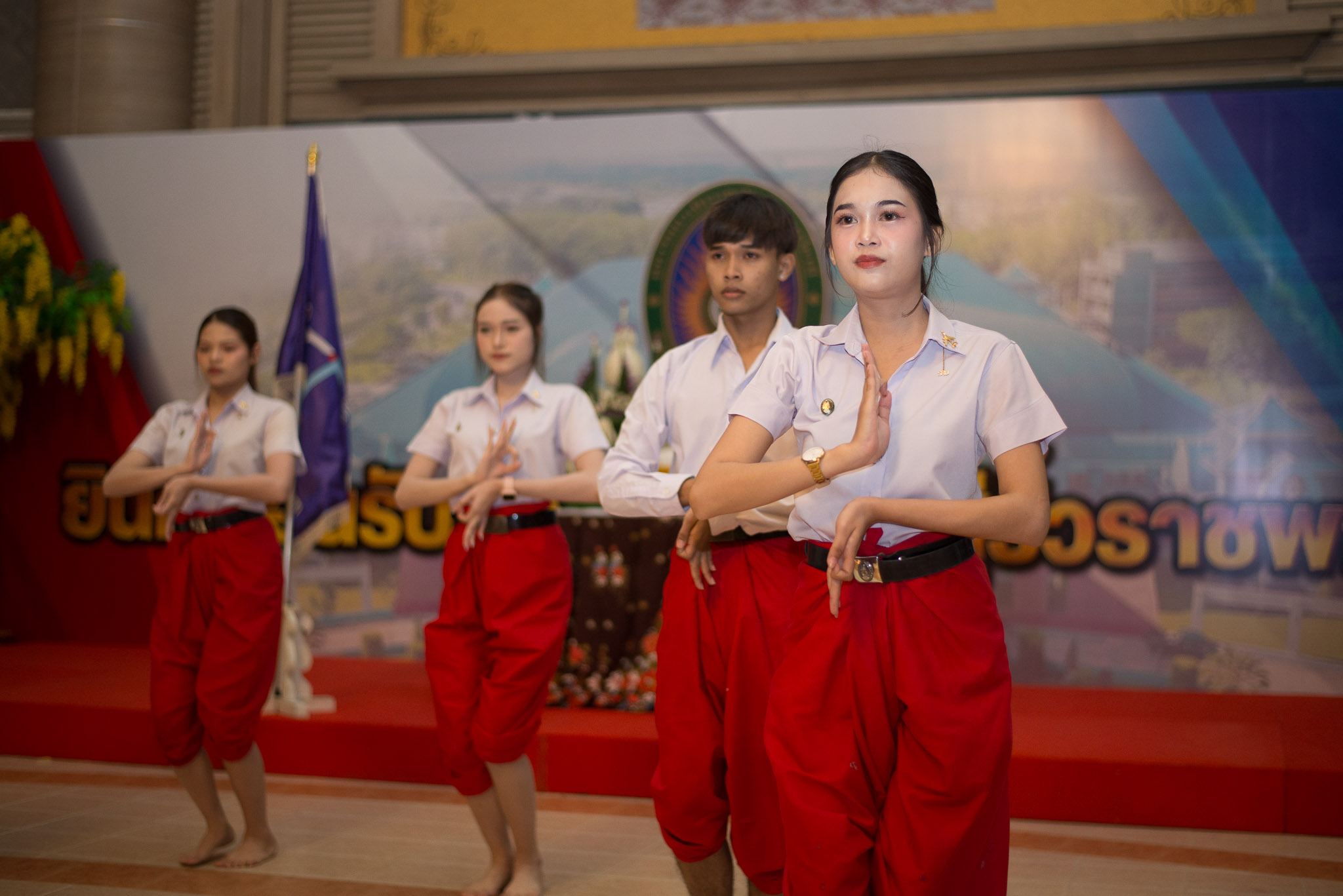 Bai Sri Su Khwan Ceremony Welcomes New Students with Warmth and Inspiration